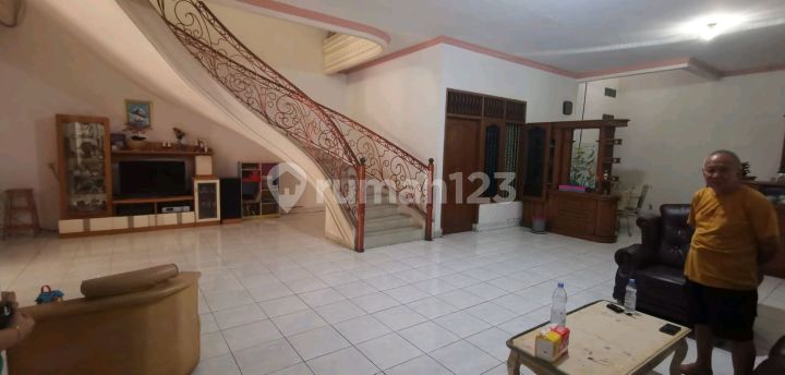 Rumah Bagus 216 M² Di Villa Gading Indah Kelapa Gading Jakarta Utara