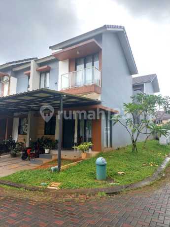 Rumah Hook 2 Lantai di Serpong Lagoon Setu Tangerang Selatan