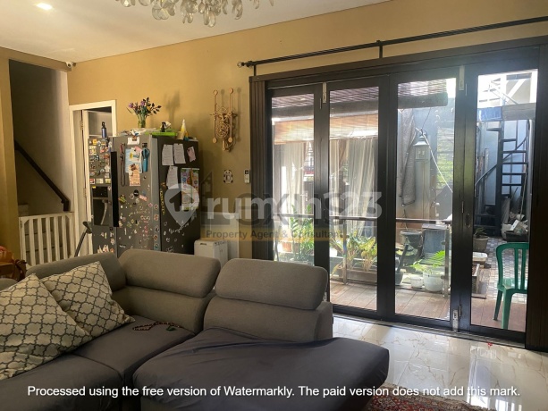 Dijual Murah Rumah 2 Kavling sudah jadi 1 rumah Semi Furnished di Bale Perigi,Bintaro Dijual Murah Rumah 2 Kavling sudah jadi 1 rumah Semi Furnished di Bale Perigi,Bintaro