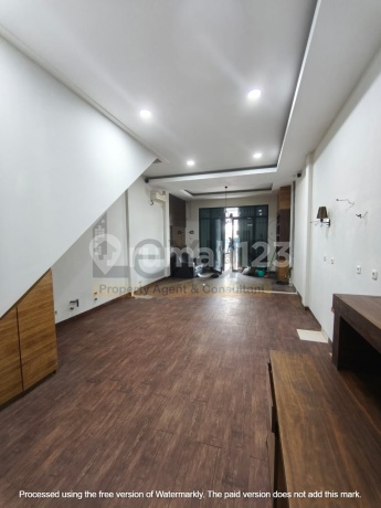 Dijual Ruko Hadap Jalan Raya Pasar Modern Paramount