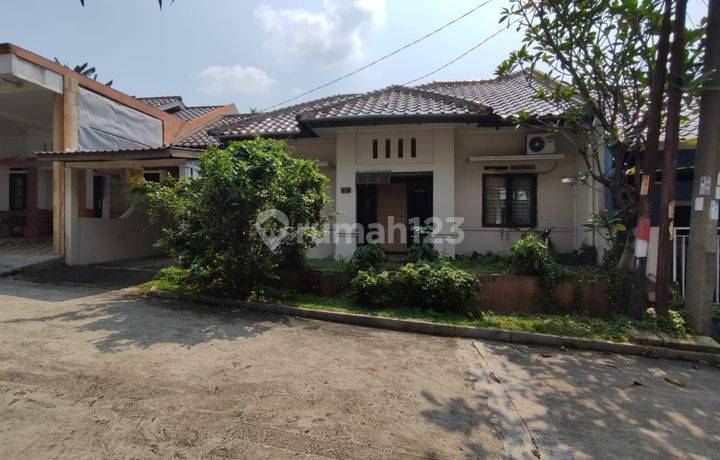 Rumah Di Mutiara Sentul (jagorawi Exit Toll "sirkuit" Km 32)