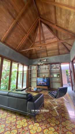 Dijual Rumah Villa Terbaik di Surabaya Barat Bangunan Full Jati Dijual Rumah Villa Terbaik di Surabaya Barat Bangunan Full Jati