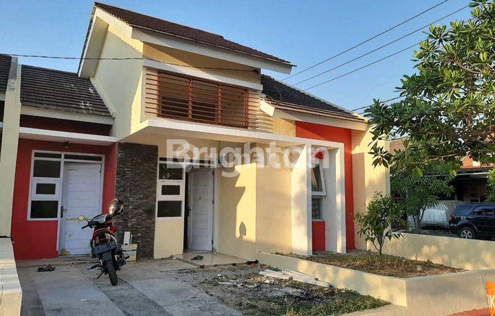 Rumah Hook Luas Komplek Buana Kotabaru Raya Karawang