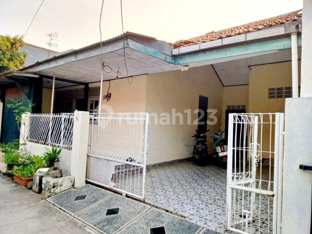 Rumah Murah Dibawah Harga Pasaran Nego Keras Strategis di Pekayon Rumah Murah Dibawah Harga Pasaran Nego Keras Strategis di Pekayon