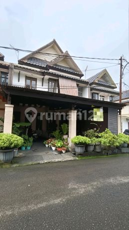 Dijual Rumah Luas Harga Super Menarik di Bukit Chedi