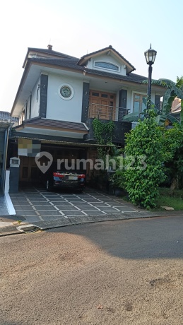 Rumah Mewah Taman Diponegoro– Lokasi Strategis,nyaman & Luas