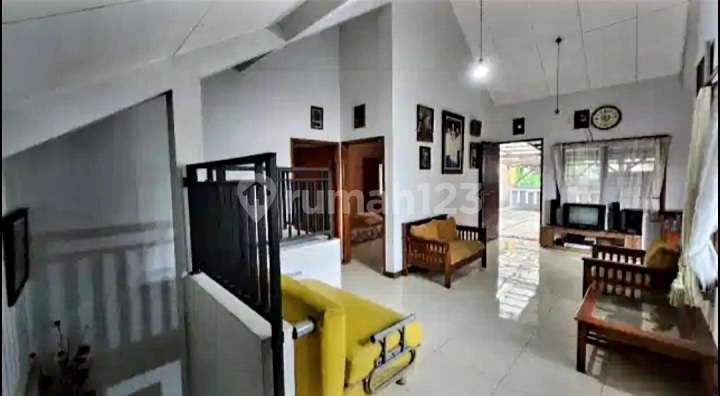 Dijual Rumah Lama Terawat Strategis Di Cibeunying Permai Cigadung