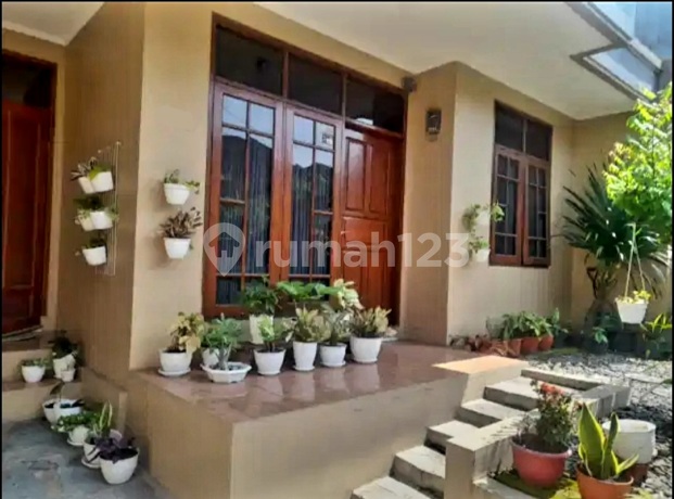 Rumah Bebas Banjir Terawat Siap Huni di Komplek Mutiara Cibaduyut