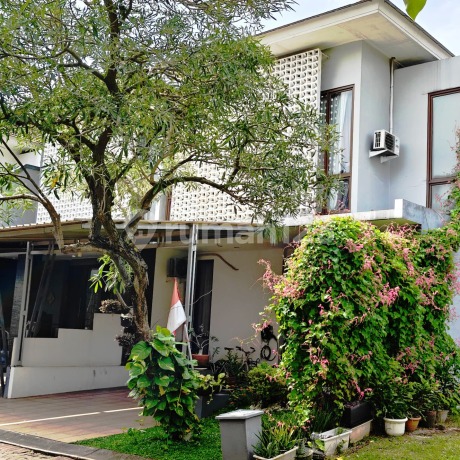 Discovery Bintaro 2-Story House, 3 KM to Parigi Toll Gate