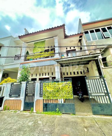 For Sale Fast, Ready-to-Occupy House in Setu Indah, Cipayung, East Jakarta For Sale Fast, Ready-to-Occupy House in Setu Indah, Cipayung, East Jakarta
