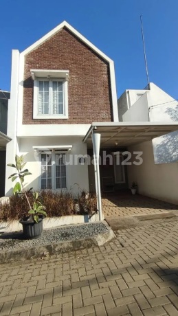 Rumah Bagus Simple 2 Lantai Siap Isi di Srimaya View Cilame Rumah Bagus Simple 2 Lantai Siap Isi di Srimaya View Cilame