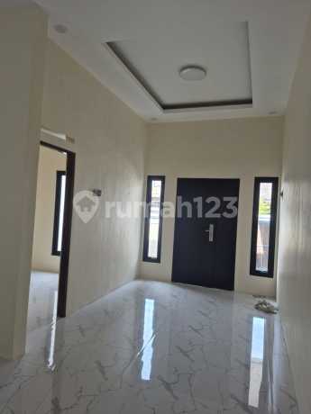 Rumah Simple Luas Strategis Siap Isi di Pratista 2 Antapani