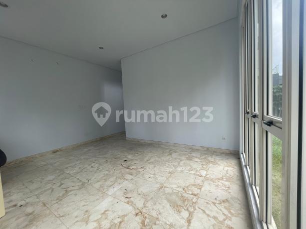 Dijual Rumah Pik Crown Golf Nego Sampai Jadi