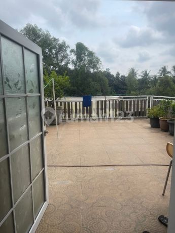 Dijual Rumah Pik Crown Golf Harga di Bawah Pasaran