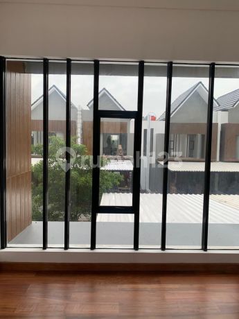 2-Story House in Jura Metland Menteng Cluster, East Jakarta