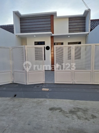 Rumah Bagus SHM Bumi Rinjani, Bekasi Rumah Bagus SHM Bumi Rinjani, Bekasi