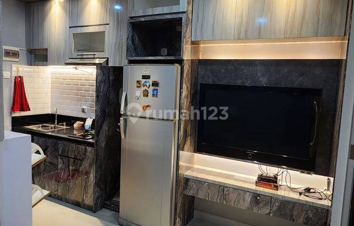 Dijual Apartemen Atlanta Residences Jl. Margonda Raya Type 34 Lantai 24 Fully Furnished Premium Selangkah ke UI & Gunadarma