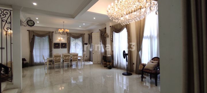 Spacious House in Larangan Indah Complex, Tangerang. Spacious House in Larangan Indah Complex, Tangerang.