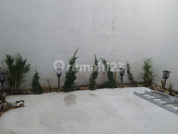 Dijual Cepat Butuh Uang Rumah di Algira Town House 1, Villa Citra Bantarjati Iii, Tegalgundil, Bogor Utara, Kota Bogor, Jawa Barat, Indonesia, 16152, Bogor Timur Dijual Cepat Butuh Uang Rumah di Algira Town House 1, Villa Citra Bantarjati Iii, Tegalgundil, Bogor Utara, Kota Bogor, Jawa Barat, Indonesia, 16152, Bogor Timur