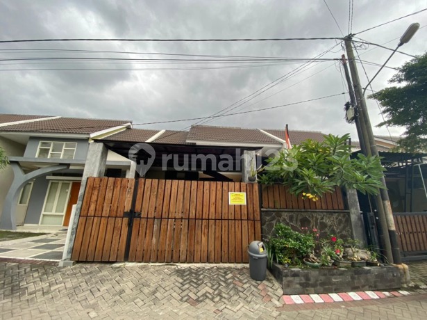 Dijual Rumah Murah dan Bagus di Sidoarjo - Buduran (014) Dijual Rumah Murah dan Bagus di Sidoarjo - Buduran (014)