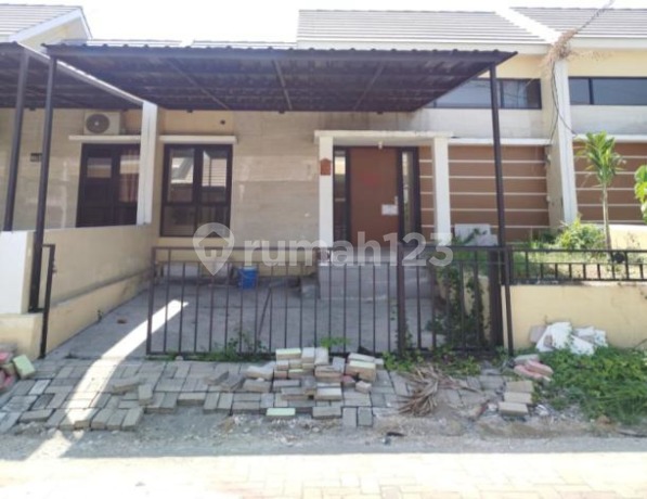 Rumah Murah Bagus Dekat dengan Sekolah di Gresik