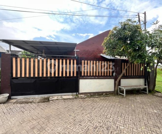 Rumah Murah Bagus Dekat Denga Pabrik Gudang Garam di Kediri