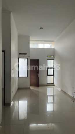 Dijual Rumah Siap Huni – Kompleks Grand Kopo Sadang, Bandung