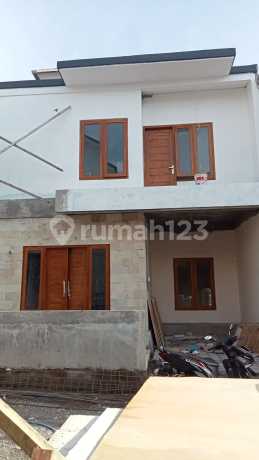 Rumah 2 Lantai Cluster Elit Puri Andakasa Residence - Denpasar Barat
