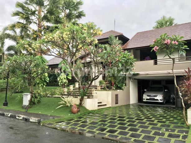 Dijual Rumah Exlusive Teras Ayung Gatot Subroto Dijual Rumah Exlusive Teras Ayung Gatot Subroto