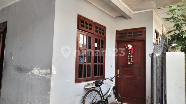 For Sale: 2-Story House in Pesanggrahan, Ready to Live In, Super Strategic, Cheapest, SHM Negotiable