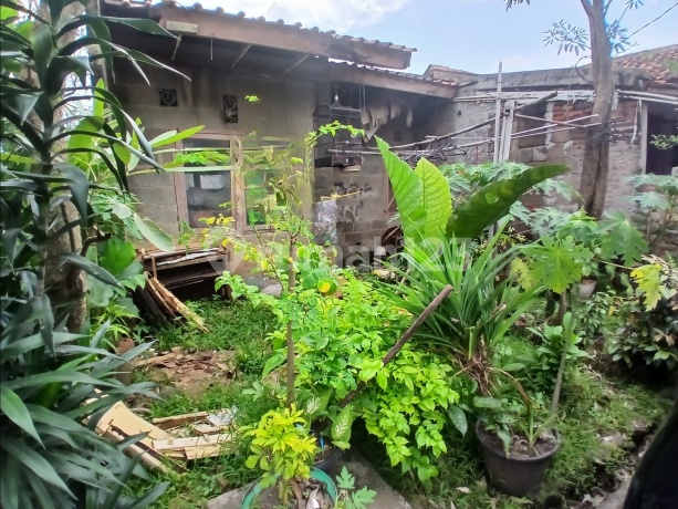 Dijual Cepat Rumah Strategis Termurah SHM Nego