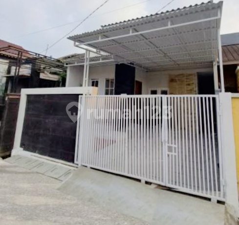 2-Story House in Puri Kranji Regency, Bekasi City