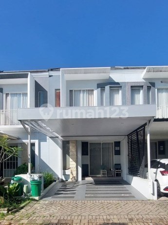 Rumah Modern Minimalis Dalam Cluster One Gate di Green Orchids Malang Rumah Modern Minimalis Dalam Cluster One Gate di Green Orchids Malang