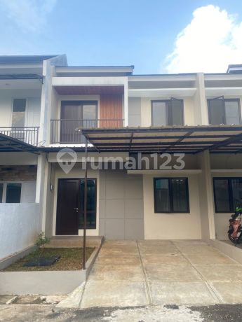 Rumah cantik 2 Lantai di Kota Tangsel, harga termurah di Tangsel, SHM, 2 unit siap huni, Lokasi Nempel Panorama Serpong dan Paradise Serpong Rumah cantik 2 Lantai di Kota Tangsel, harga termurah di Tangsel, SHM, 2 unit siap huni, Lokasi Nempel Panorama Serpong dan Paradise Serpong
