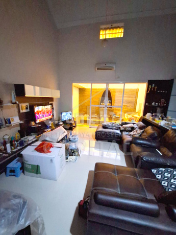 Comfortable House in Istana Regency Sudirman, Bandung