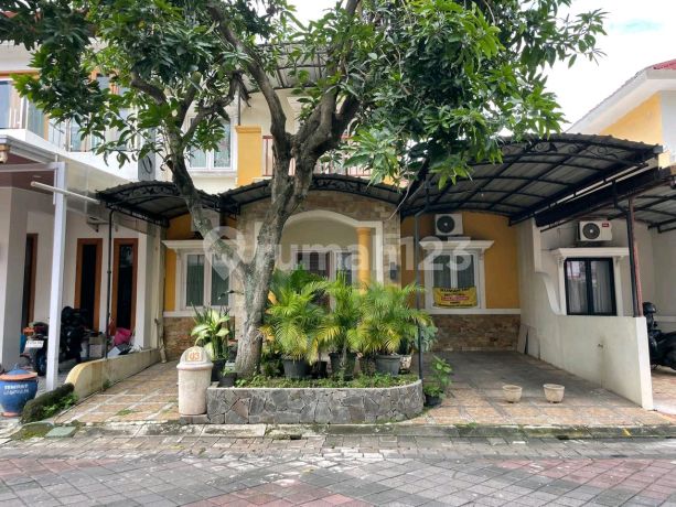 Rumah Bagus di Graha Wahid