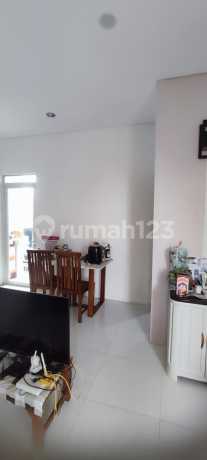 Rumah Minimalist Lokasi Bsb Village, Siap Huni