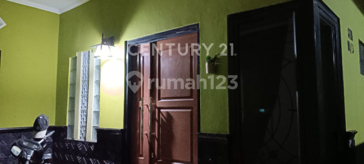 1.5-Story House in Taman Walet, Pasar Kemis, Tangerang Regency 1.5-Story House in Taman Walet, Pasar Kemis, Tangerang Regency