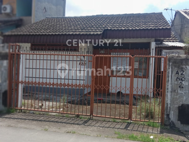 Rumah di Taman Poris Gaga di Tengah Kota Tangerang