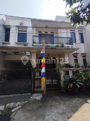 Dijual Rumah 2 Lantai Shm Bebas Banjir, Dekat Masjid & Taman Dijual Rumah 2 Lantai Shm Bebas Banjir, Dekat Masjid & Taman