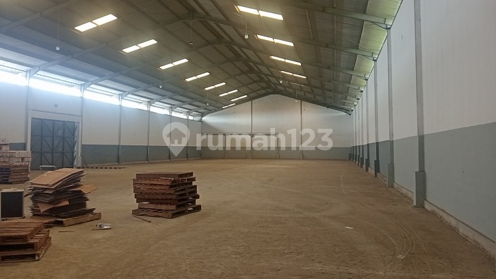 Disewakan Gudang di Kawasan Pergudangan Tambak Langon Surabaya Disewakan Gudang di Kawasan Pergudangan Tambak Langon Surabaya