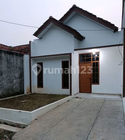 Rumah Baru Scandinavian Siap Huni, Shm, Di Grand Wisata, Bekasi