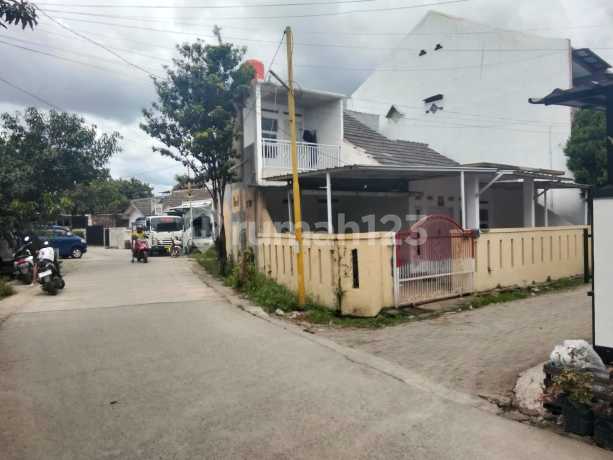 Dijual Rumah 2 Lantai Hook Di Bojong Malaka Indah
