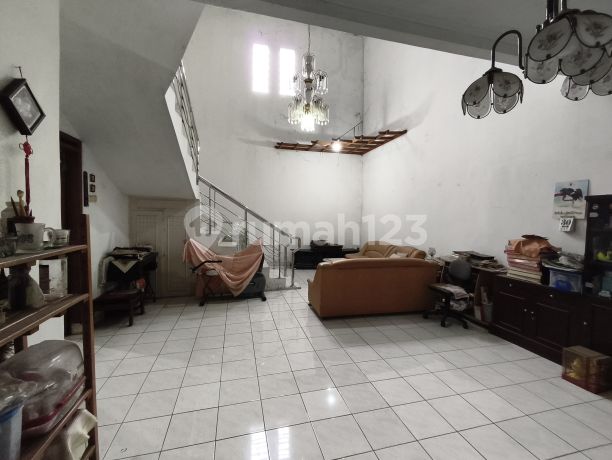 Affordable House in the City Center Very Attractive Affordable House in the City Center Very Attractive