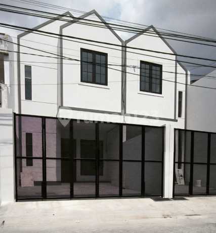 Dijual Rumah Baru Gress di Jalan Virgo Dekat Widya Mandala