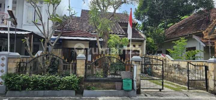 Strategic Location Residential House in Banteng Baru, Condongcatur, Depok, Sleman Strategic Location Residential House in Banteng Baru, Condongcatur, Depok, Sleman