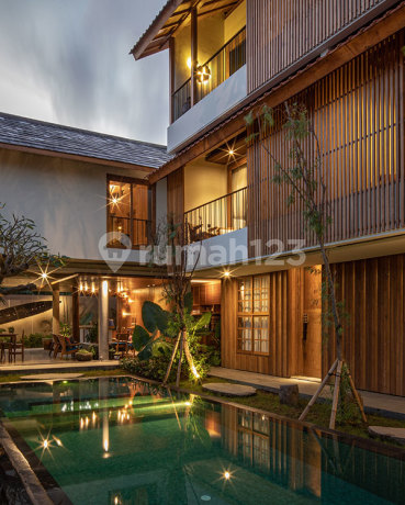 [Amr-031.T2] For Monthly Rent Deluxe Room Apartment In Jl. Pandawa Legian Kuta Bali