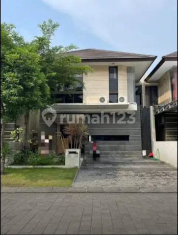 Rumah Bagus Minimalis 2 Lantai di Babatan Pantai
