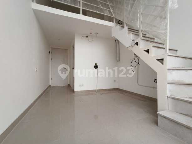 For Sale Icon Mall Apartment - Strategic Location in Gresik, Close to Shopping Centers & Public Facilities