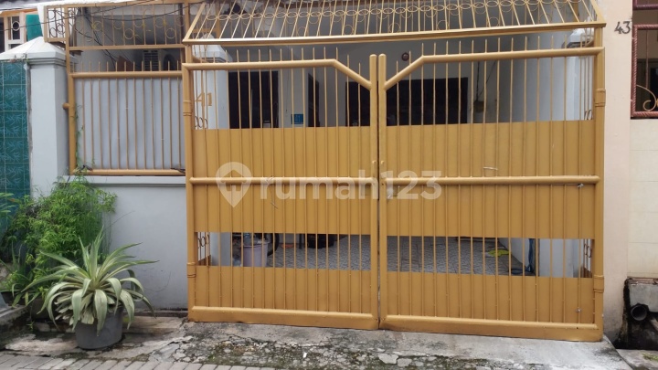 Jual Cepat! Rumah Nyaman di Lebak Permai Utara, Lokasi Strategis Jual Cepat! Rumah Nyaman di Lebak Permai Utara, Lokasi Strategis